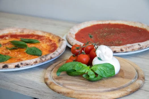 margherita pizza fresh basil simple